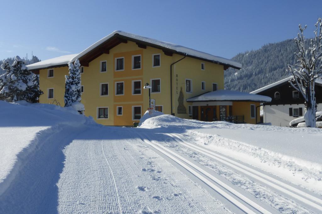 Hotel Pension Barbara Sankt Martin am Tennengebirge Eksteriør bilde